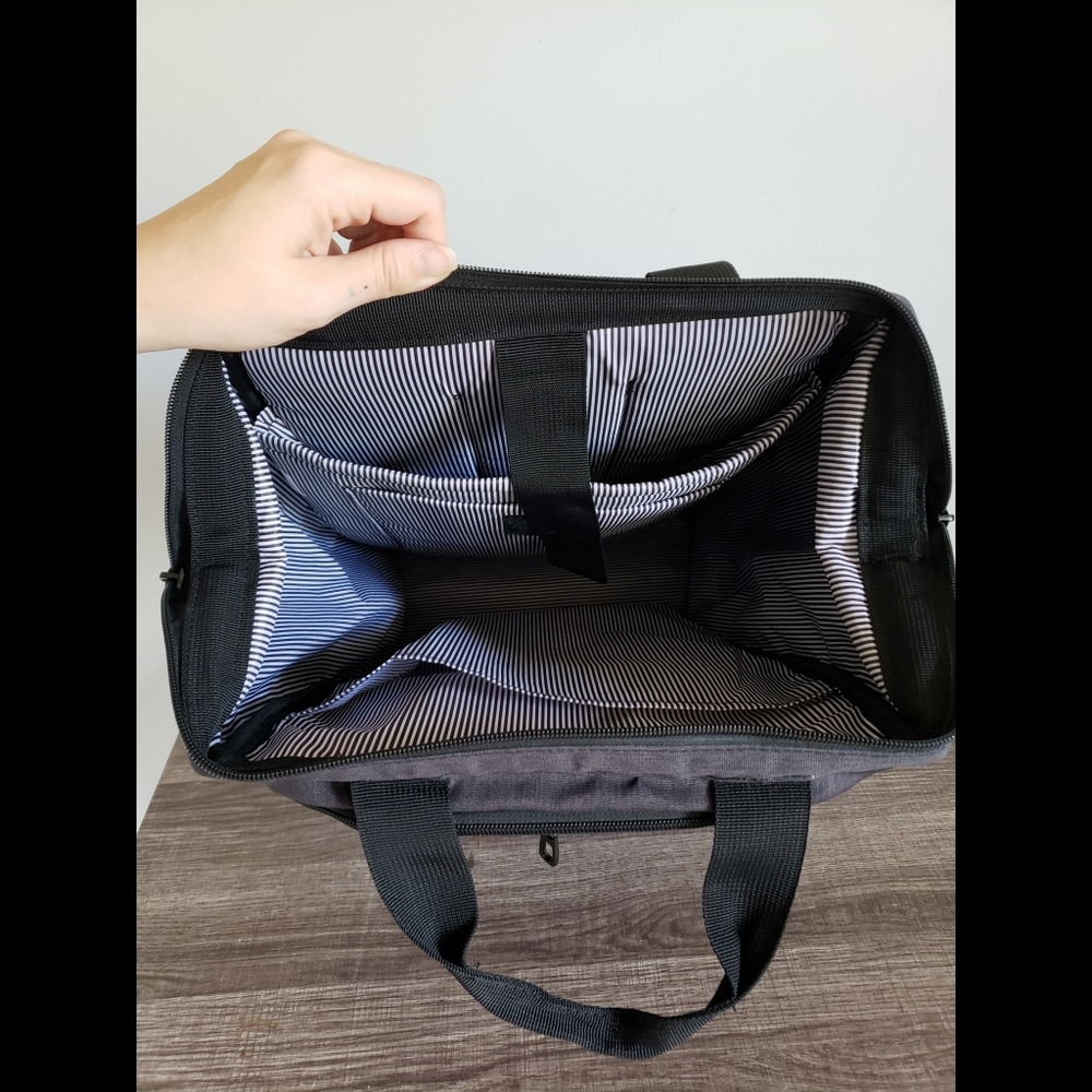Laptop Doctor Style Backpack - Picture 9 of 15